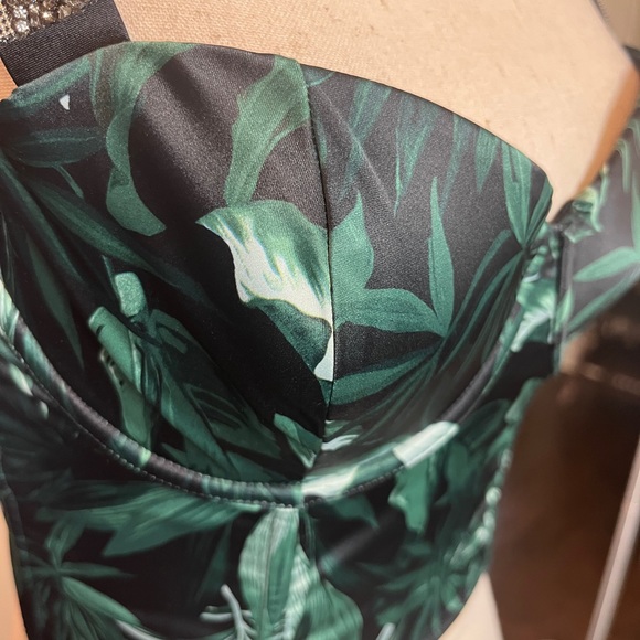 NWOT Victoria's Secret Very Sexy Green Black Tropical Bustier Rhinestone Straps - Picture 4 of 15